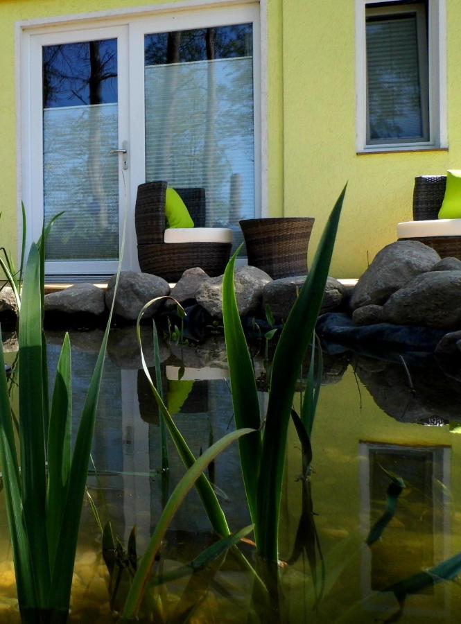 Seeblick Apartment *