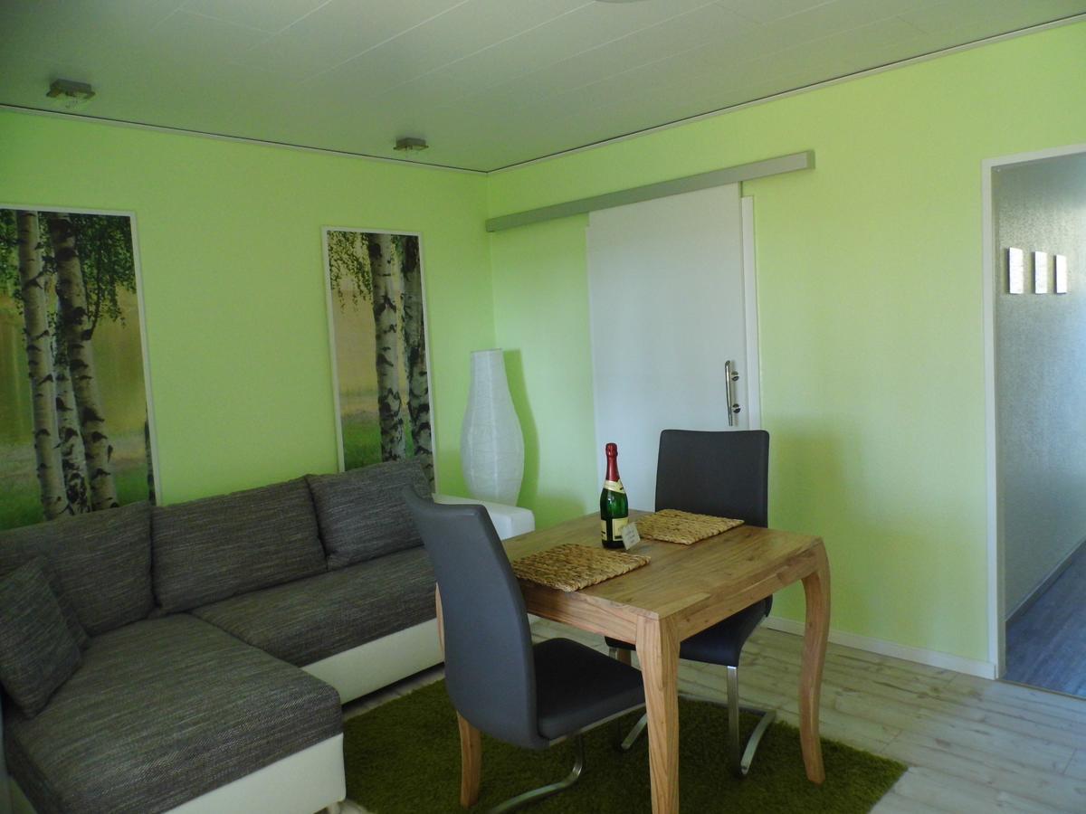 Seeblick Apartment *